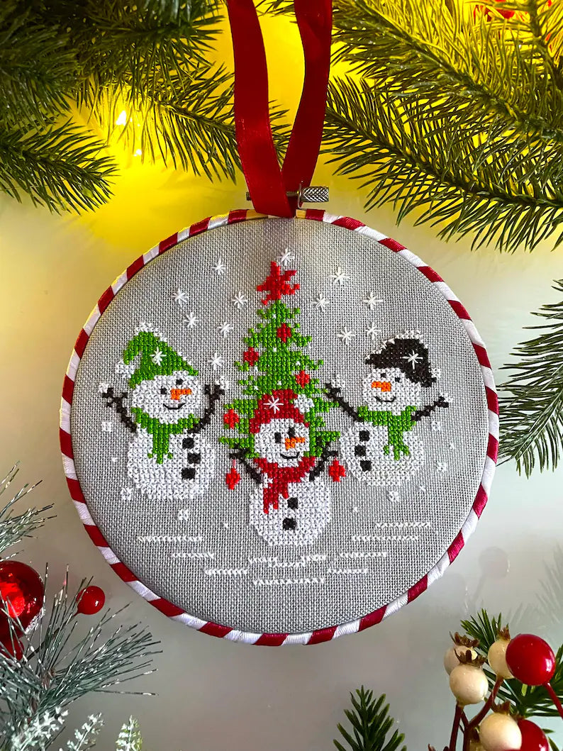 DANCING CHRISTMAS SNOWMEN Cross stitch pattern Pdf Instant Download